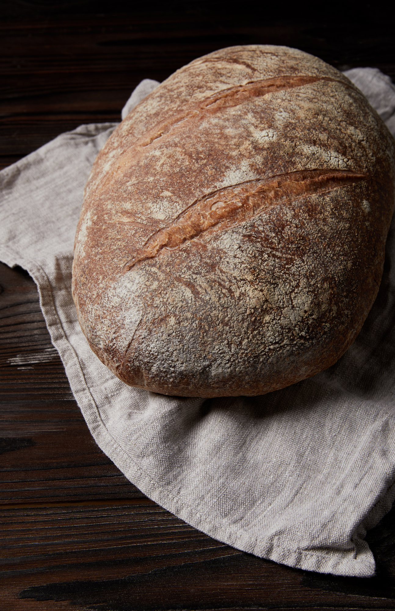 What Does Sourdough Bread Taste Like?